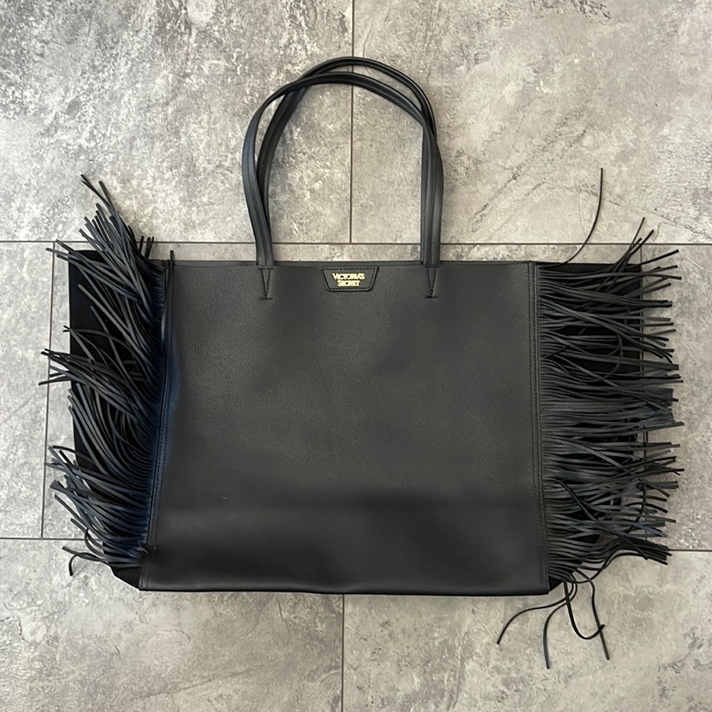 Victoria’s Secret bag Fringe on the side no tags never used